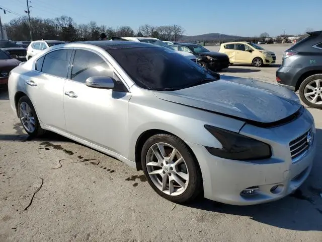 2011 NISSAN MAXIMA S  