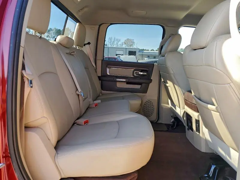 2015 RAM 1500 LARAMIE  