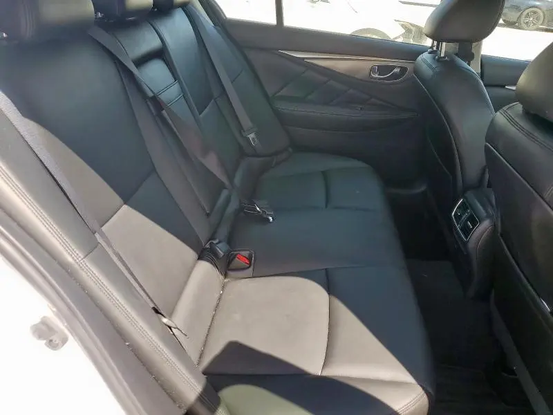 2017 INFINITI Q50 BASE  