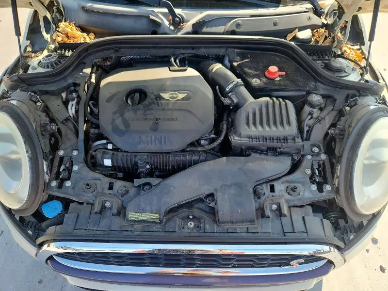 2015 MINI COOPER S  