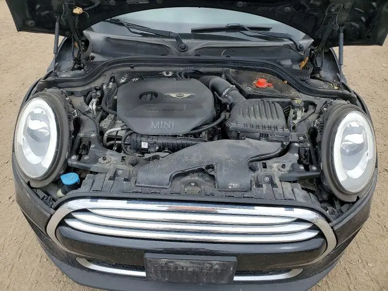 2016 MINI COOPER   