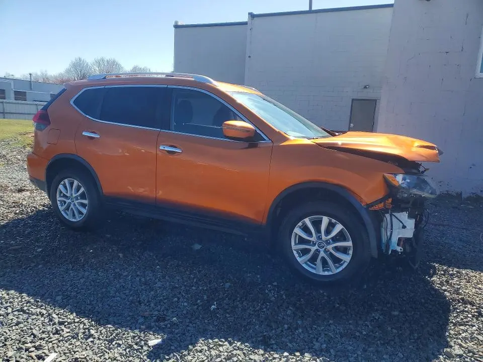 2019 NISSAN ROGUE SV  