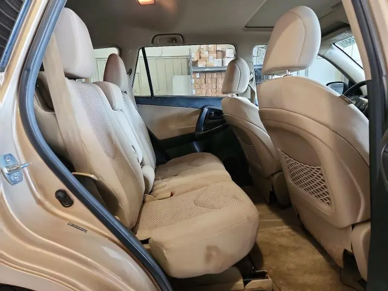 2011 TOYOTA RAV4 BASE  