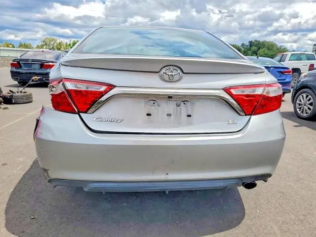 2017 TOYOTA CAMRY SE  