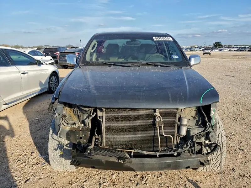 2010 NISSAN FRONTIER CREW CAB SE  