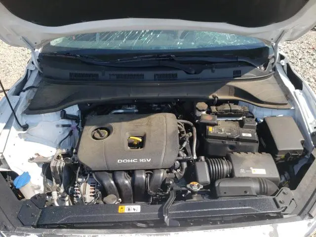 2021 HYUNDAI KONA SEL PLUS  