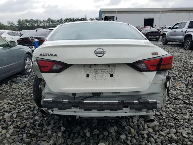 2024 NISSAN ALTIMA SR  