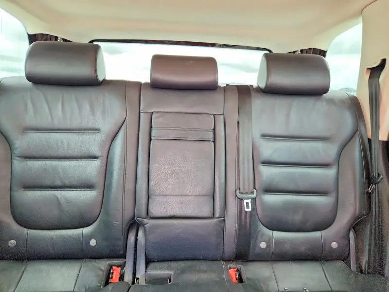 2017 VOLKSWAGEN TOUAREG EXECUTIVE  