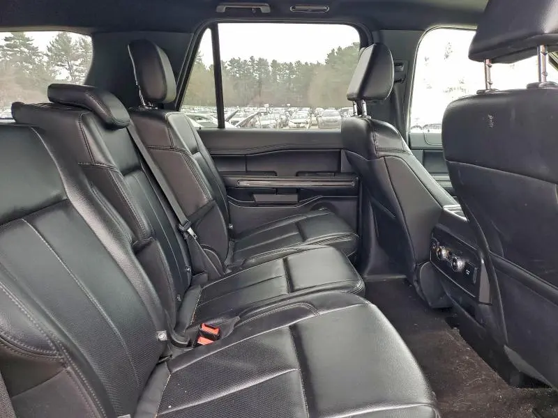 2021 FORD EXPEDITION XLT  