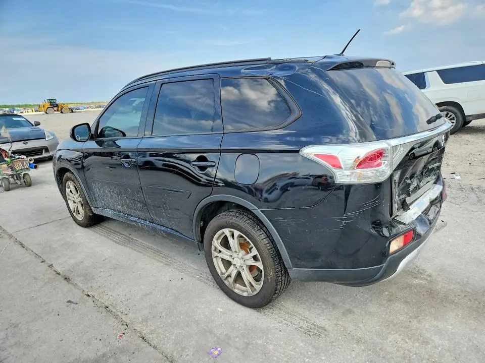 2015 MITSUBISHI OUTLANDER SE  