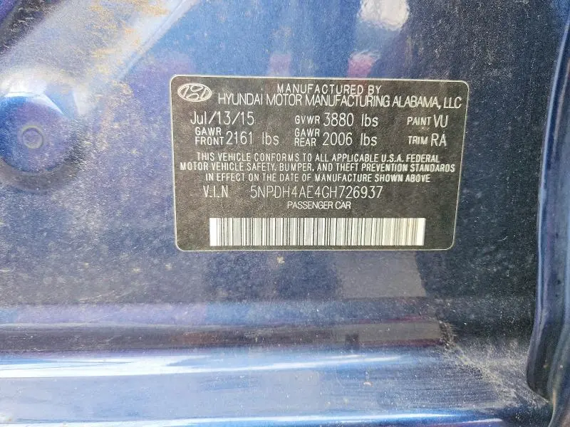 2016 HYUNDAI ELANTRA SE  