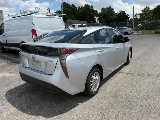2016 TOYOTA PRIUS   