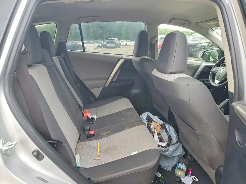 2013 TOYOTA RAV4 LE  