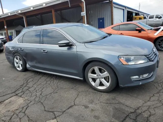 2015 VOLKSWAGEN PASSAT S  