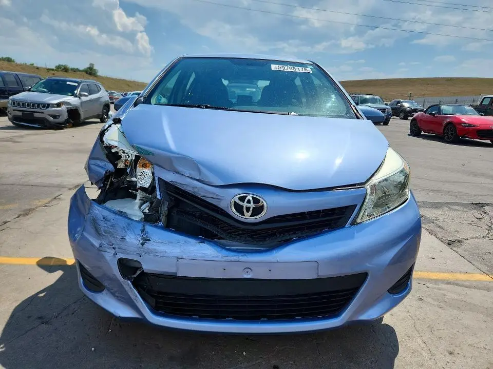 2014 TOYOTA YARIS 5-DOOR LE  