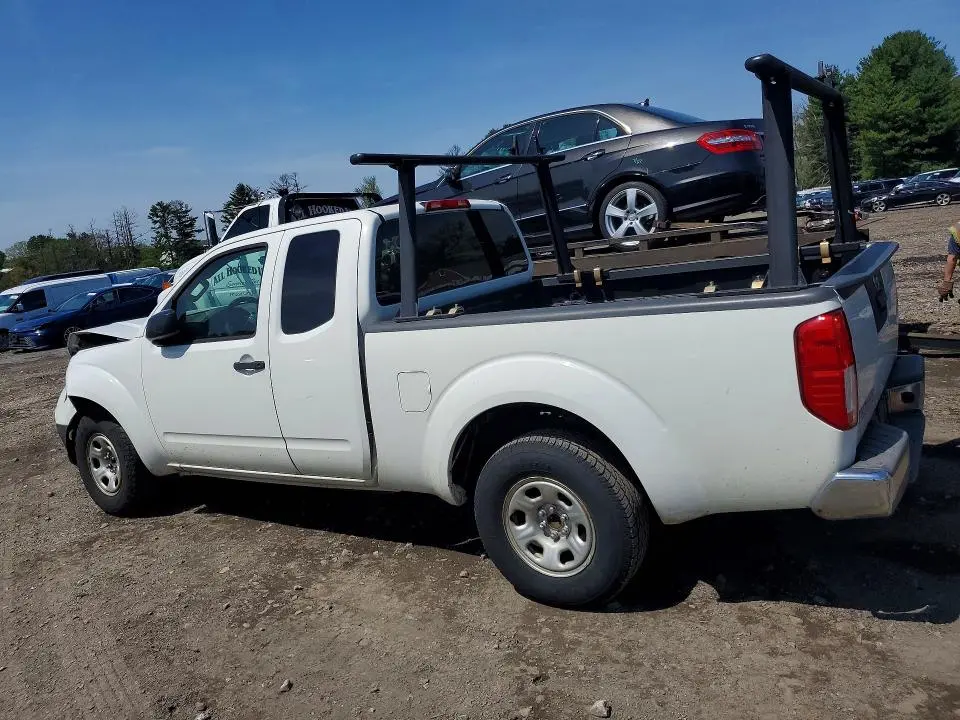 2016 NISSAN FRONTIER S  