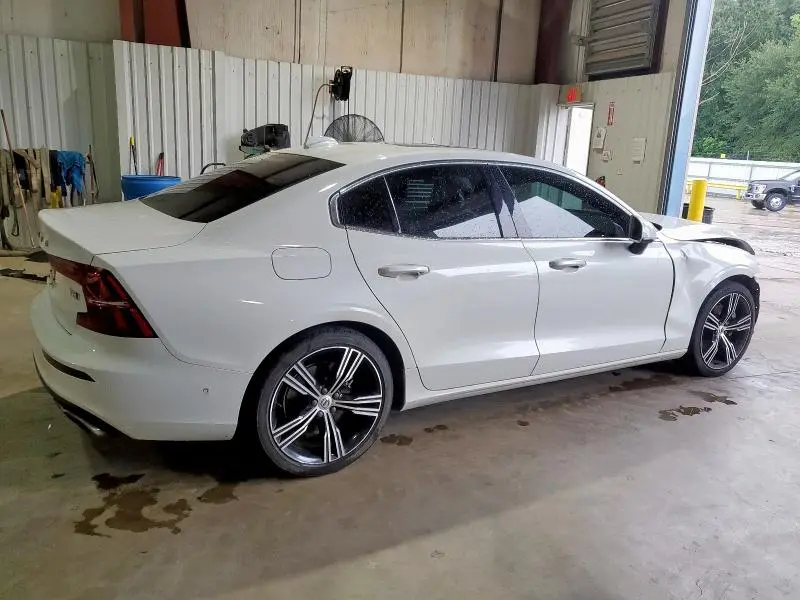2021 VOLVO S60 T5 INSCRIPTION  