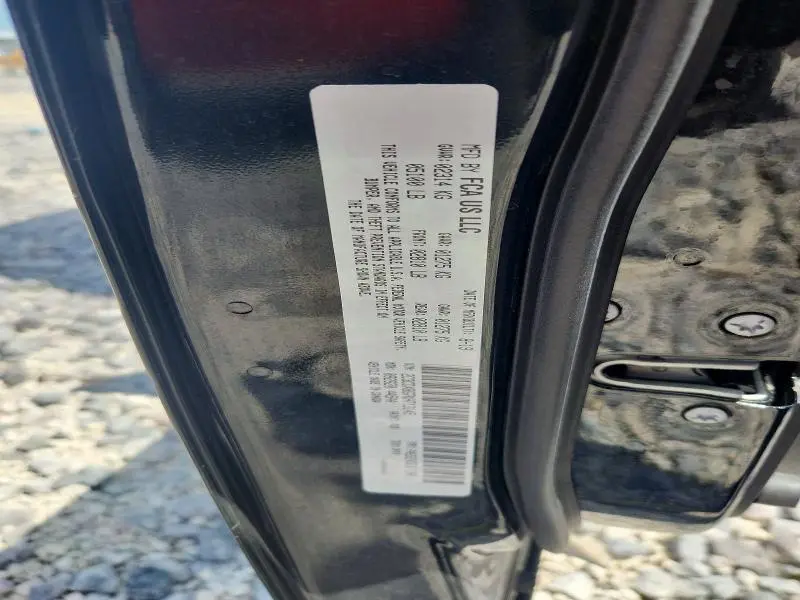 2019 DODGE CHARGER SXT  