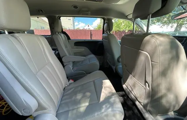 2015 CHRYSLER TOWN & COUNTRY TOURING  