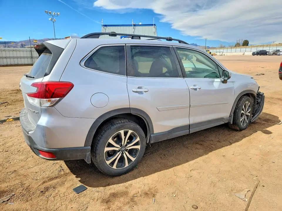 2021 SUBARU FORESTER LIMITED  