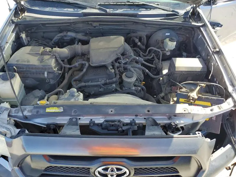 2015 TOYOTA TACOMA BASE  