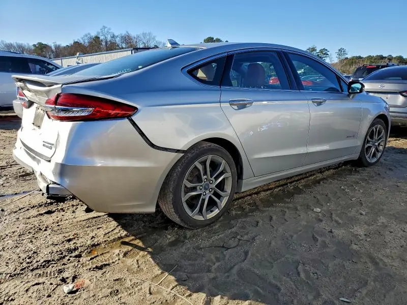 2019 FORD FUSION TITANIUM  