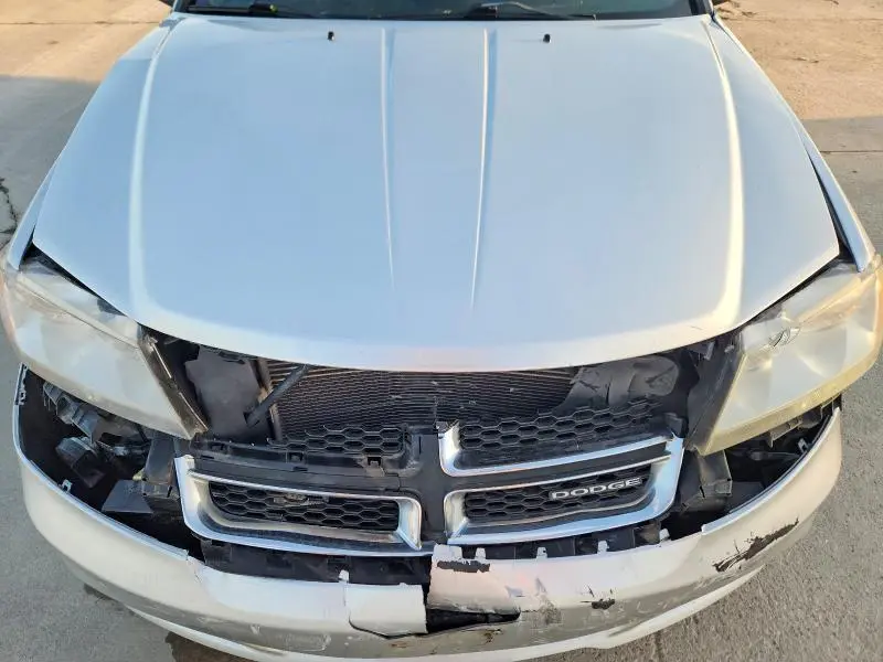 2012 DODGE AVENGER SE  