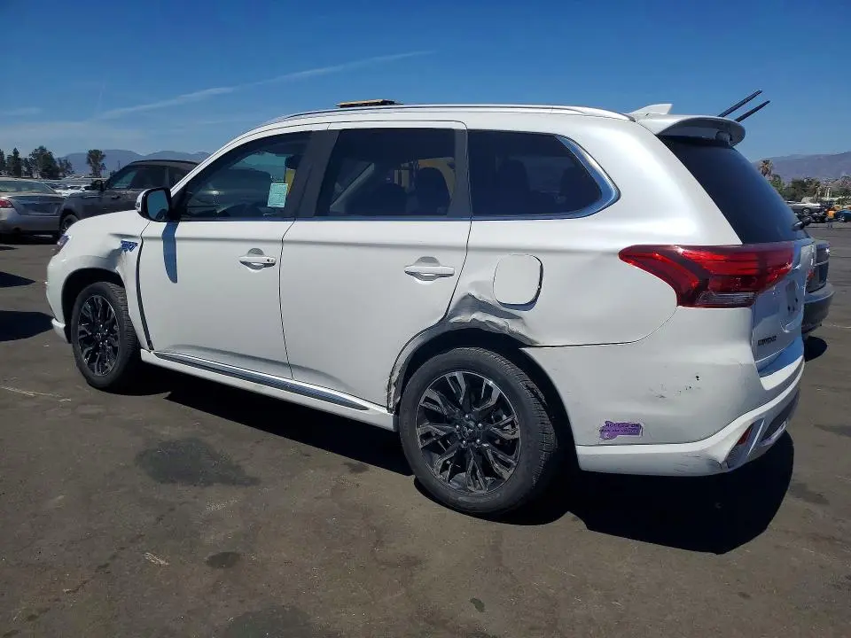 2018 MITSUBISHI OUTLANDER SE  