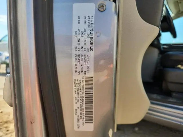 2015 CHRYSLER TOWN & COUNTRY TOURING  