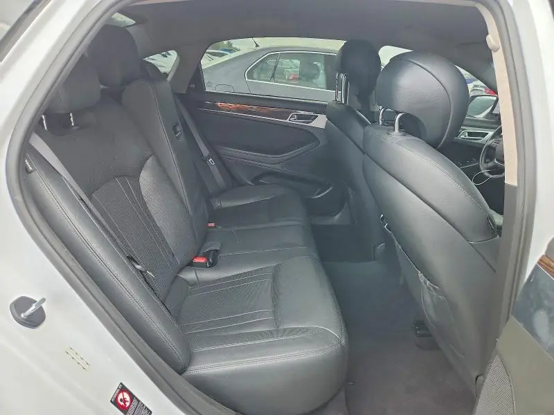 2017 GENESIS G80 3.8  