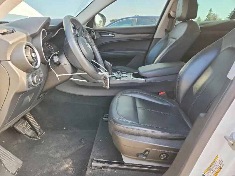 2021 ALFA ROMEO STELVIO TI  