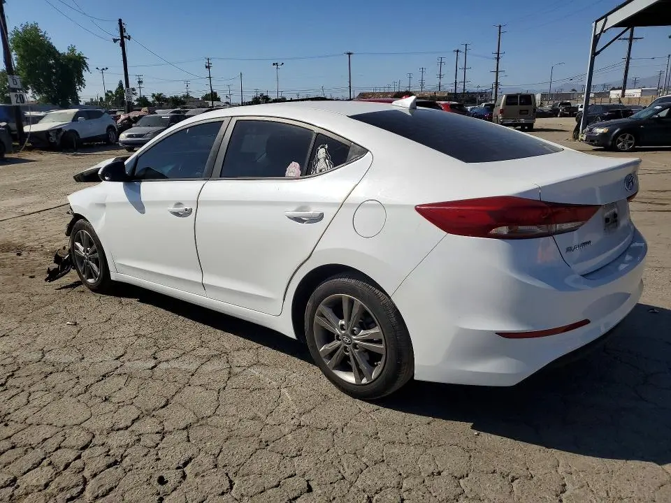 2018 HYUNDAI ELANTRA SEL  