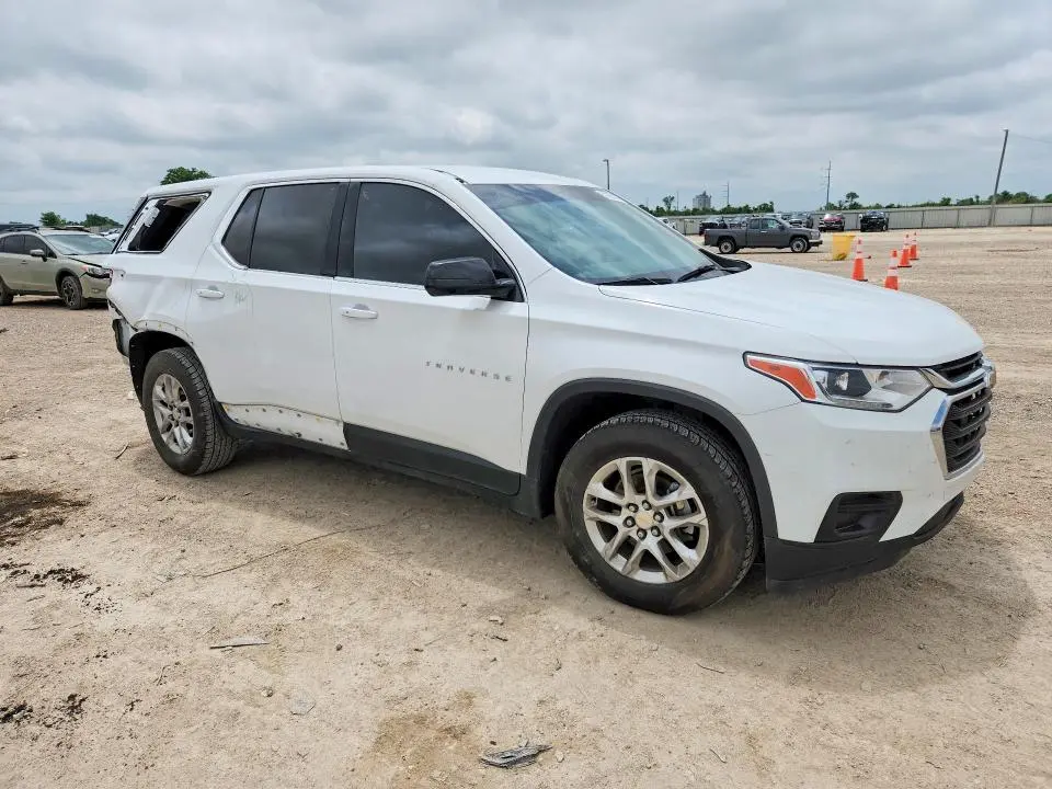 2020 CHEVROLET TRAVERSE LS  