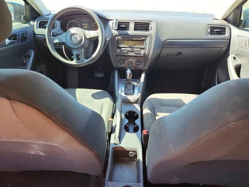 2012 VOLKSWAGEN JETTA BASE  