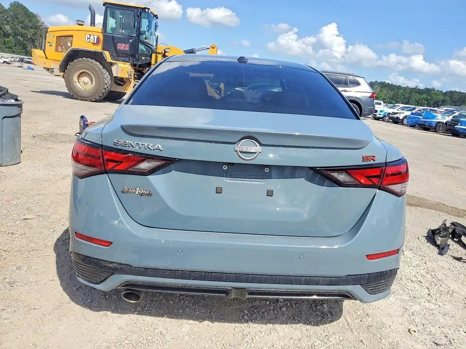 2024 NISSAN SENTRA SR  
