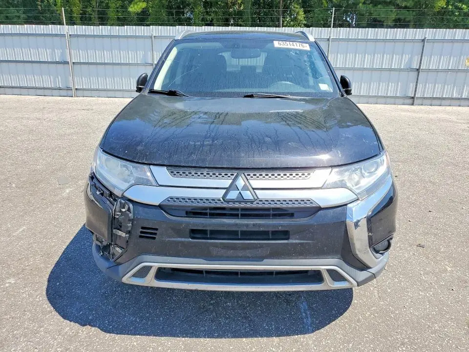 2019 MITSUBISHI OUTLANDER SE  