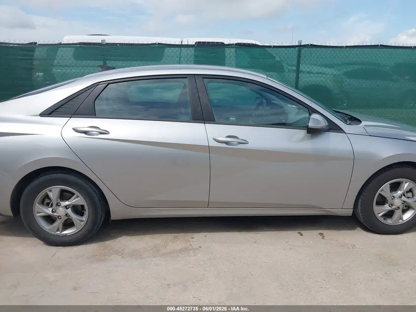2021 HYUNDAI ELANTRA SE