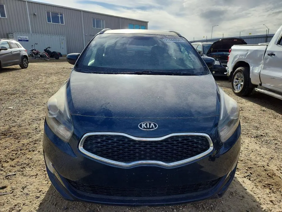 2015 KIA RONDO   