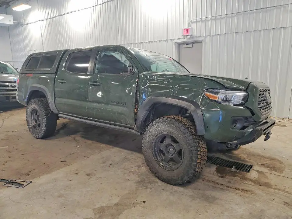 2022 TOYOTA TACOMA DOUBLE CAB  