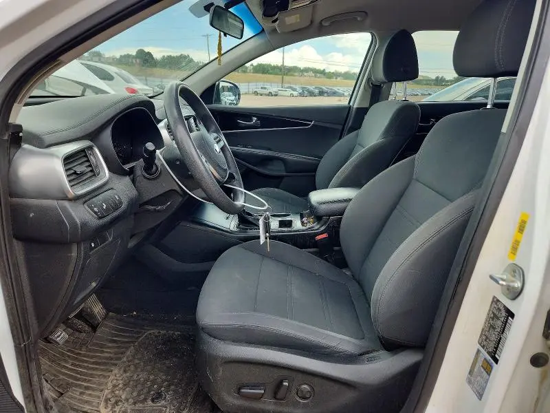 2019 KIA SORENTO LX V6  