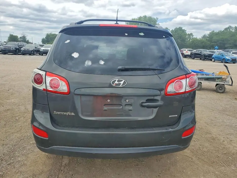 2012 HYUNDAI SANTA FE SE  