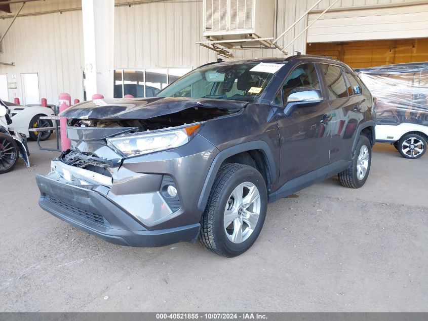 2021 TOYOTA RAV4 XLE