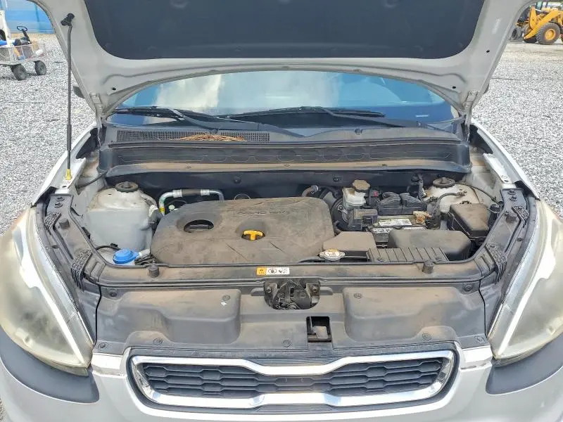 2013 KIA SOUL +  