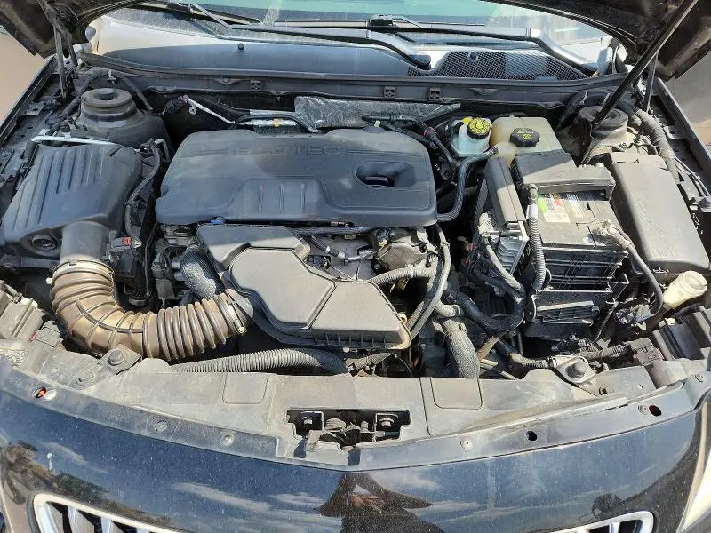 2012 BUICK REGAL   