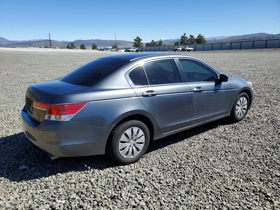 2011 HONDA ACCORD LX  