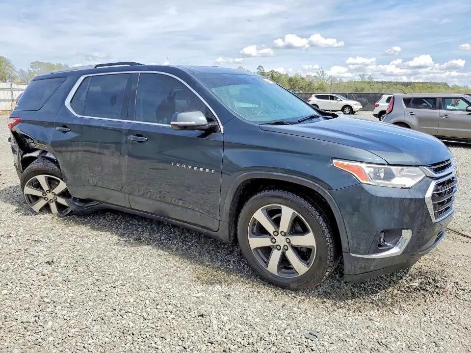 2018 CHEVROLET TRAVERSE LT  