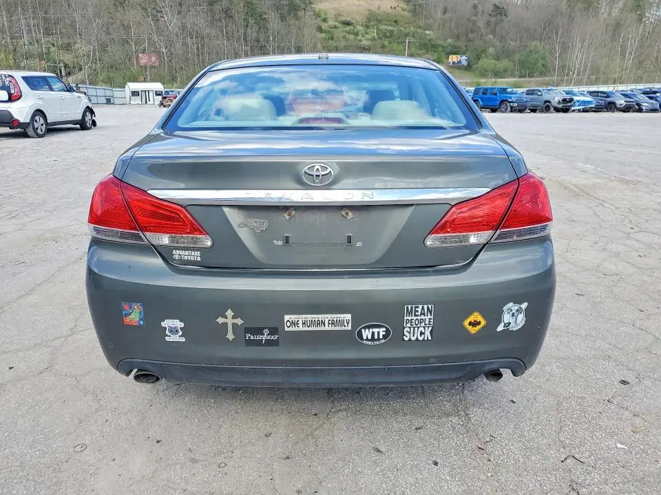 2011 TOYOTA AVALON LIMITED  