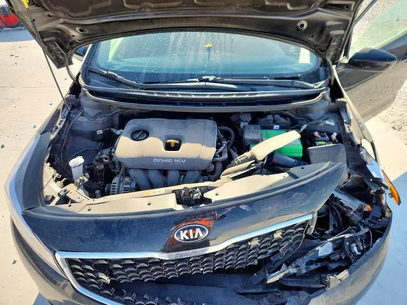 2018 KIA FORTE LX  