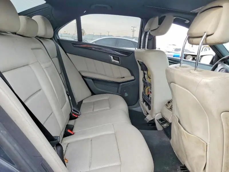 2010 MERCEDES-BENZ E 350  