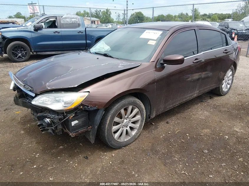 2013 CHRYSLER 200 TOURING
